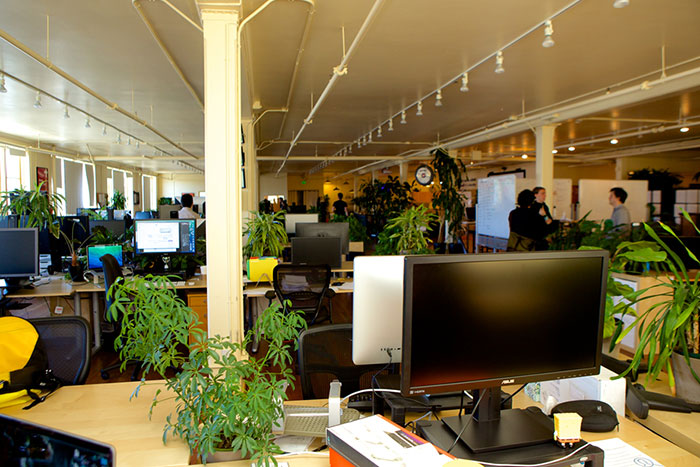 小型辦公室設(shè)計方案,簡約辦公室裝修,廣州裝修設(shè)計公司,辦公室設(shè)計.jpg 小型辦公室設(shè)計方案,簡約辦公室裝修,廣州裝修設(shè)計公司,辦公室設(shè)計.jpg