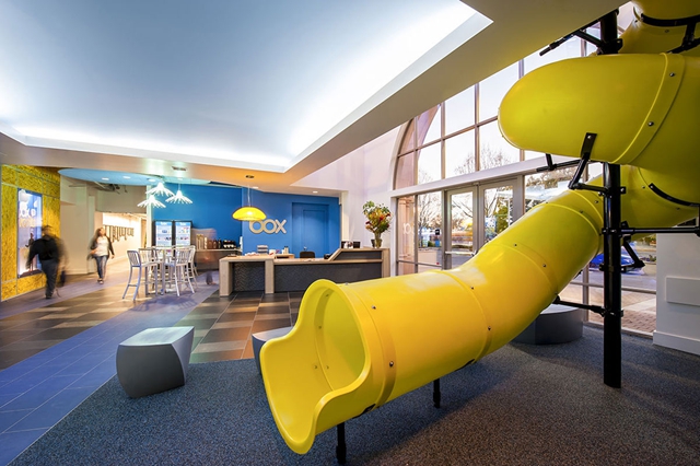 辦公室裝修設(shè)計(jì),簡(jiǎn)約辦公室裝修,廣州裝修設(shè)計(jì)公司,輕松辦公室裝修.jpg 辦公室裝修設(shè)計(jì),簡(jiǎn)約辦公室裝修,廣州裝修設(shè)計(jì)公司,輕松辦公室裝修.jpg