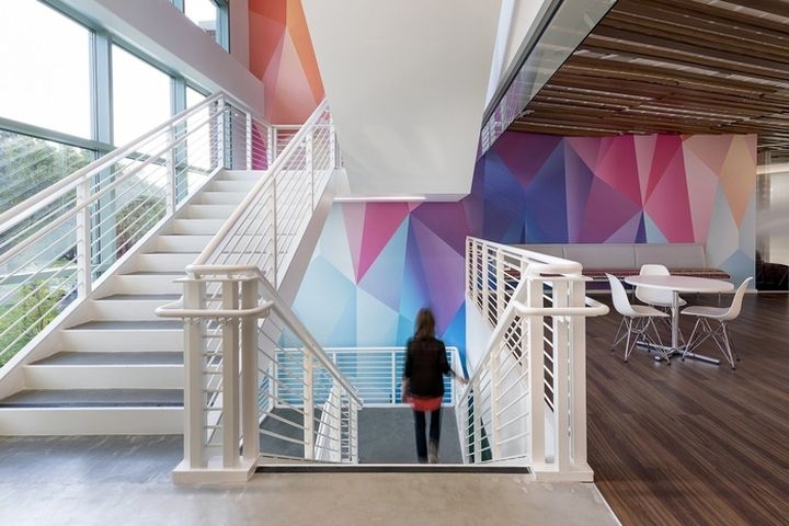 廣州辦公室裝修,辦公室空間感,辦公室裝修設計,廣州裝飾公司.jpg 廣州辦公室裝修,辦公室空間感,辦公室裝修設計,廣州裝飾公司.jpg