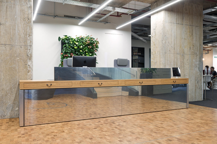 工業風辦公室裝修設計,開放式辦公室設計,廣州裝飾公司,海博裝飾.jpg 工業風辦公室裝修設計,開放式辦公室設計,廣州裝飾公司,海博裝飾.jpg