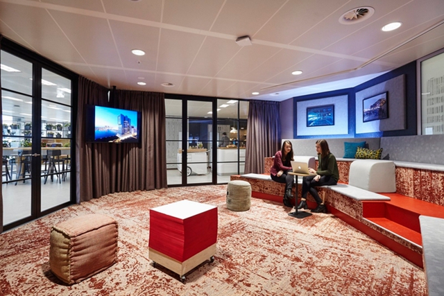 辦公室裝修設計,廣州裝飾公司,辦公室搭配技巧,海博裝飾.jpg 辦公室裝修設計,廣州裝飾公司,辦公室搭配技巧,海博裝飾.jpg