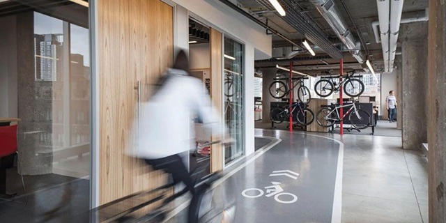 創(chuàng)意辦公室裝修設(shè)計(jì)風(fēng)格.jpg 創(chuàng)意辦公室裝修設(shè)計(jì)風(fēng)格.jpg